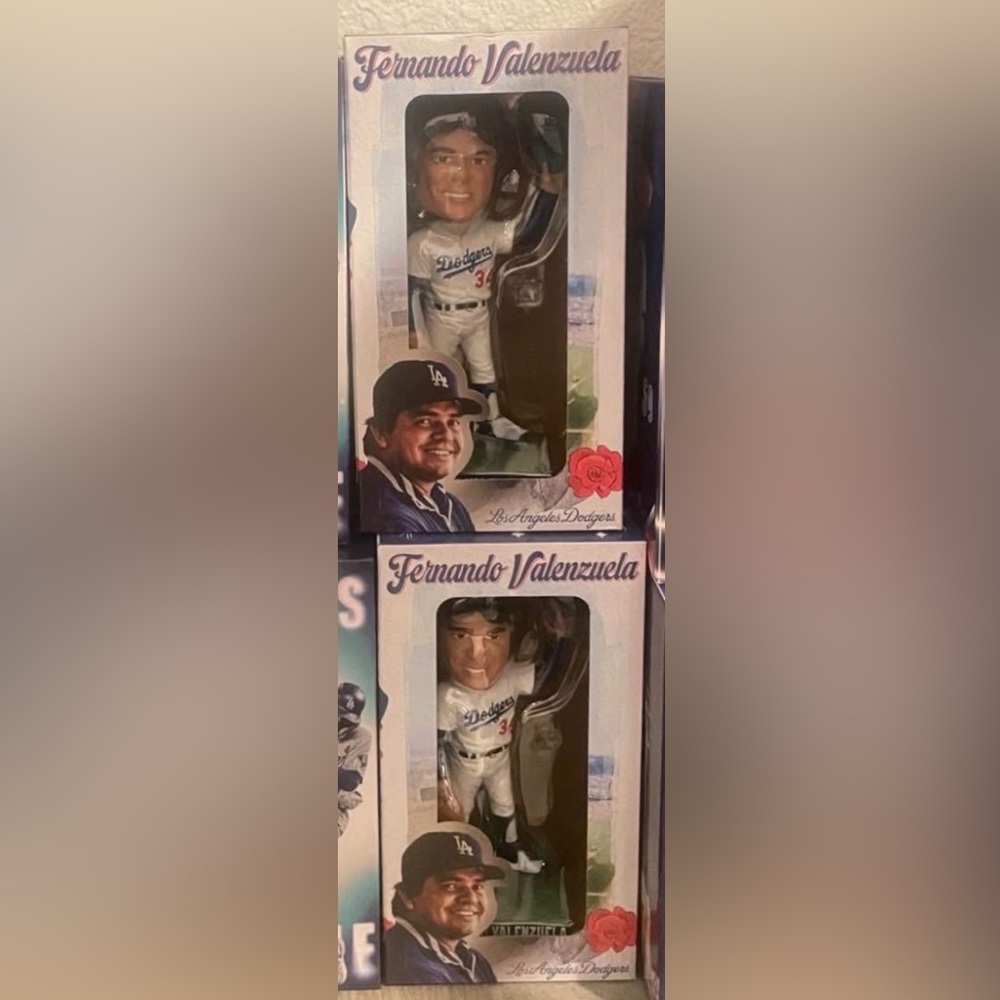 Fernando Valenzuela Bobblehead - White